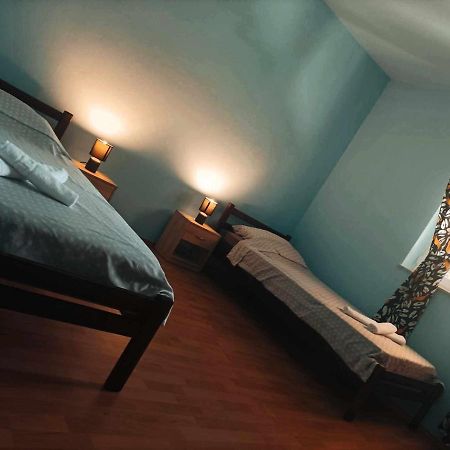 Apartman Mr Potpićan Esterno foto
