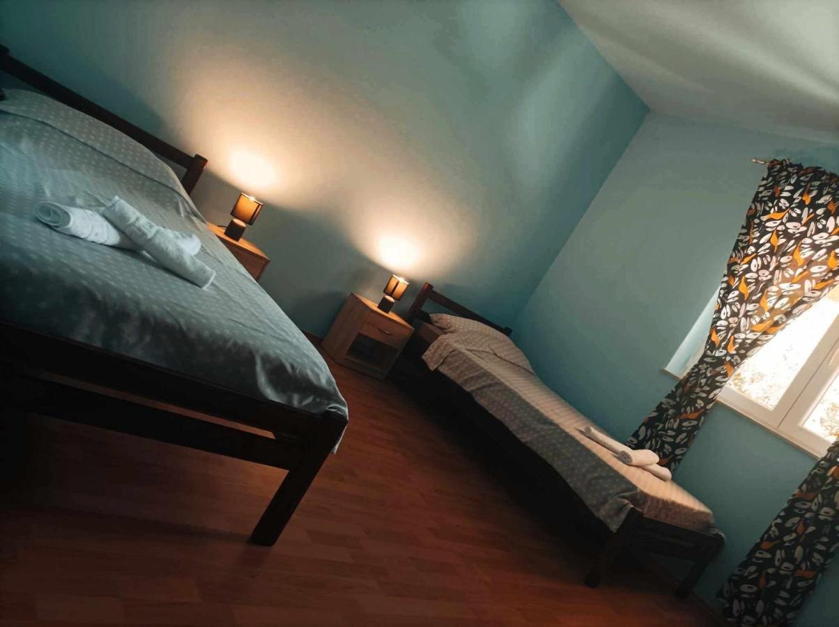Apartman Mr Potpićan Esterno foto